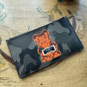 Coach Card Slot Coin Holder Zip Wallet Leather Coated Canvas Bear Camouflage
